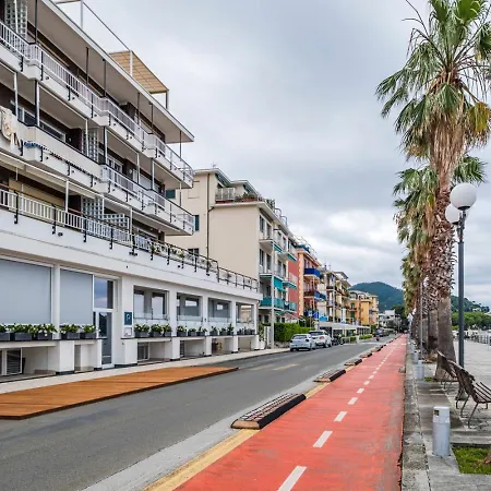Acquamarina Apartamento