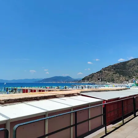 Acquamarina